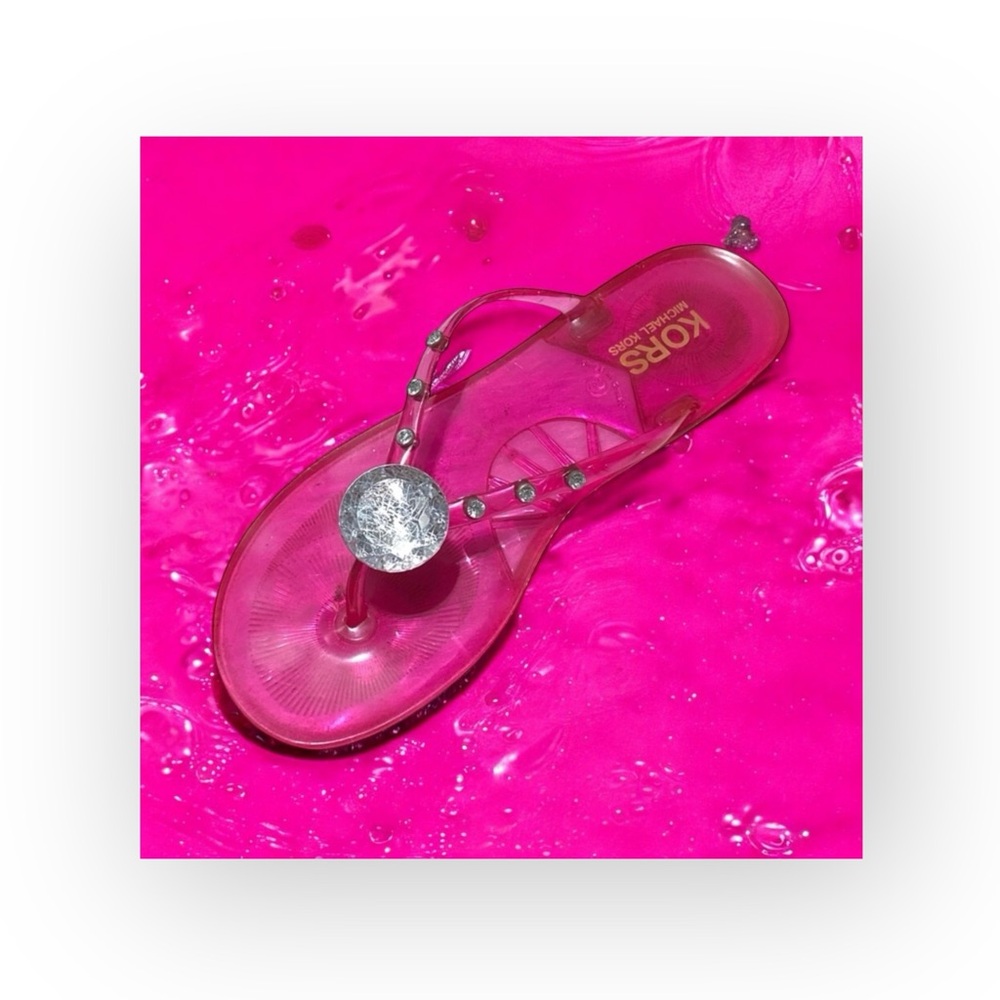 Michael Kors 𖦹 Crystal Jelly Thong Flat Sandal 𖦹 Clear Hot Pink 𖦹 2M Big Girl